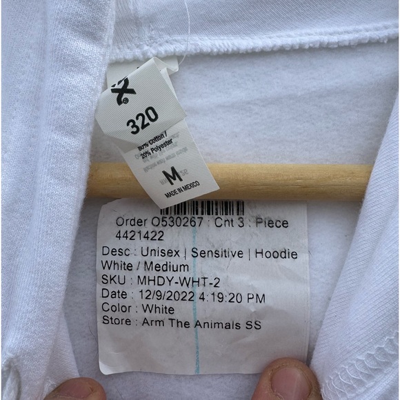 NWT Arm The Animals Hooded Sweatshirt. - Picture 5 of 7